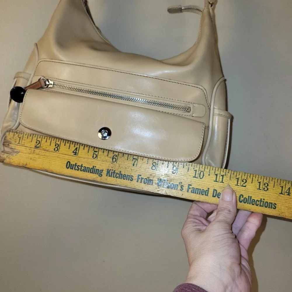 Liz‎ Claiborne Beige Shoulder Bag Faux Leather Minimalist Classic Hobo Pocket